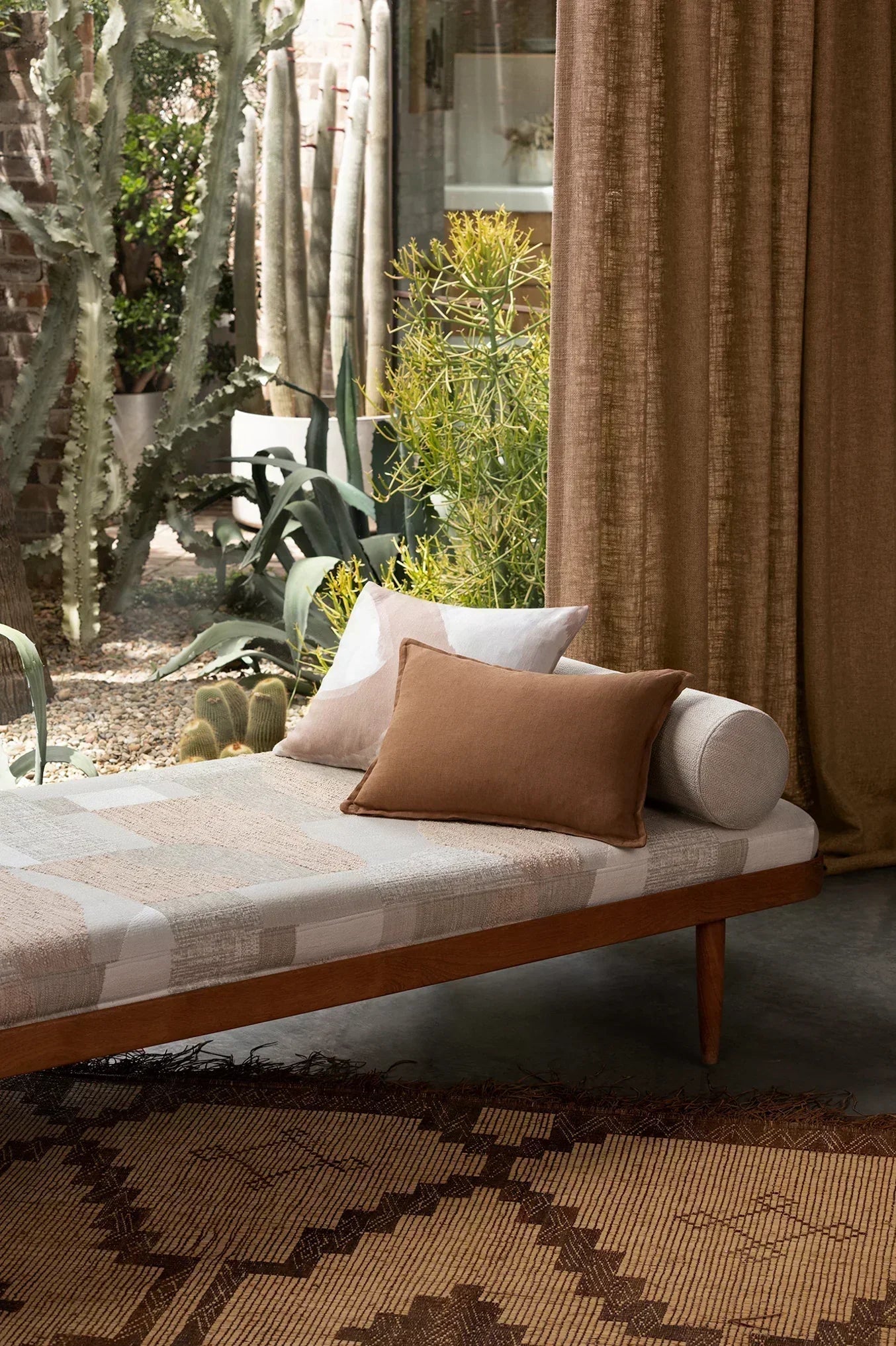 The Art of Cushions: How Textiles, Texture & Colour Transform a Space