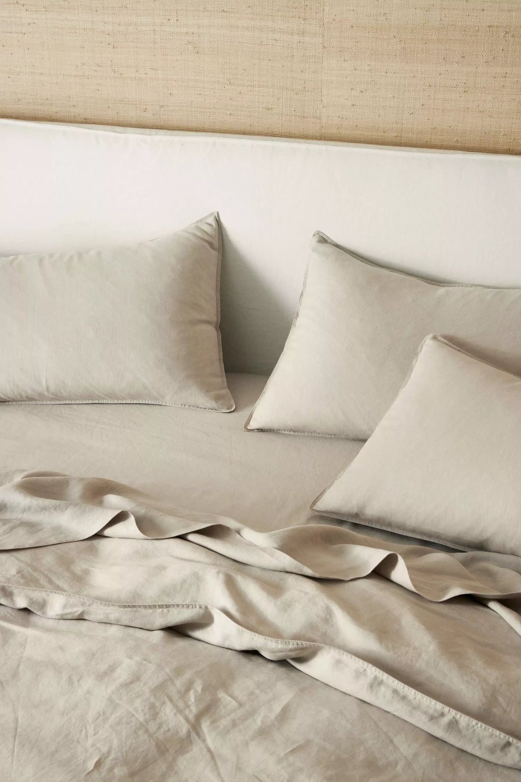 Ravello Linen Fitted Sheet Bone – view 3