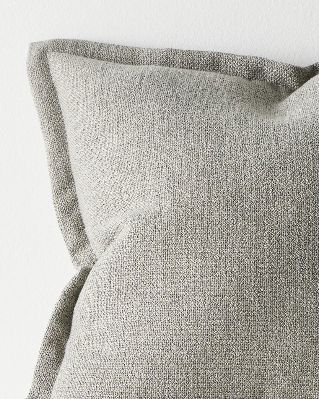 Figlio Fog Cushion