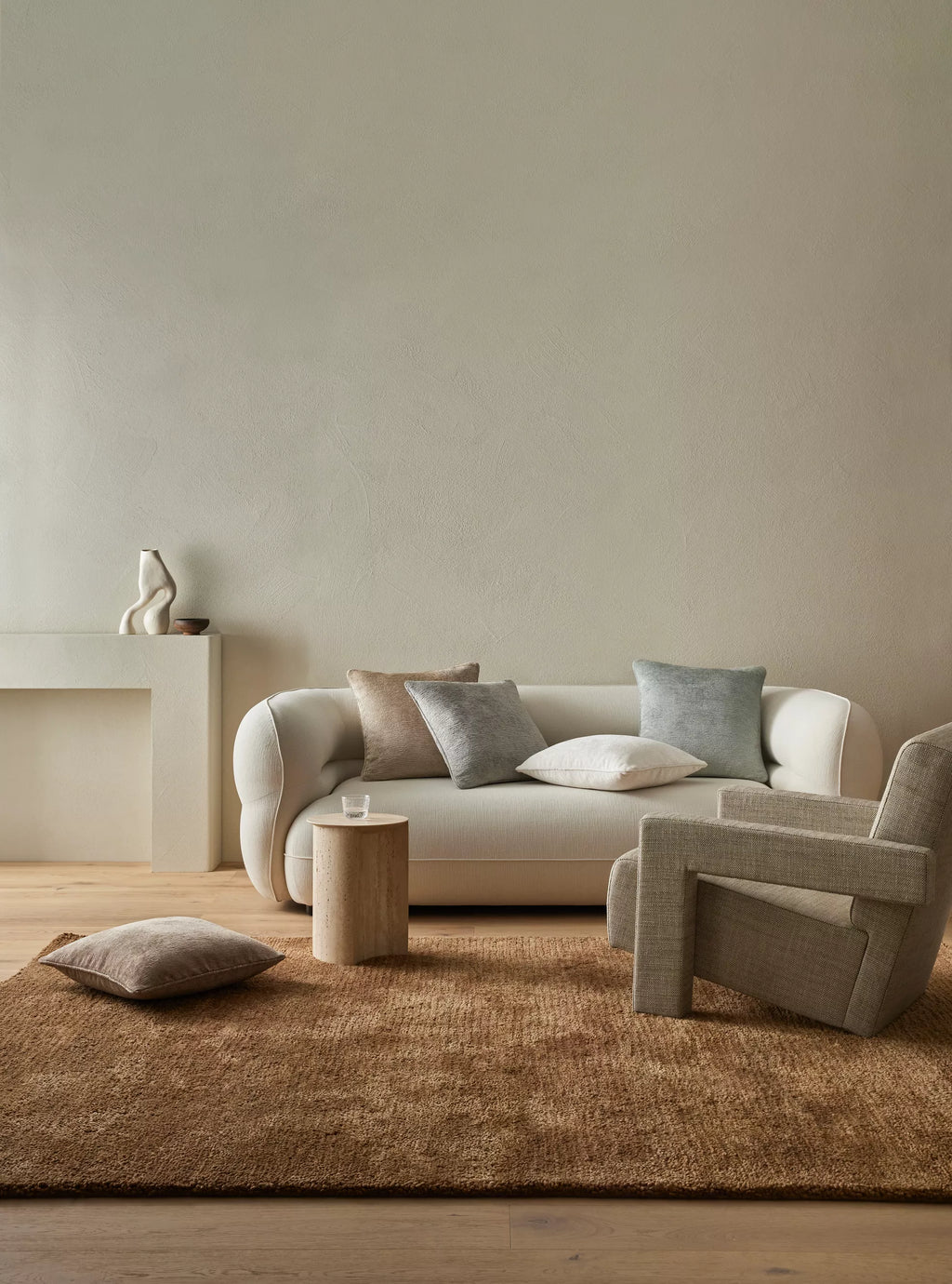Tempo Steel Cushion – view 2