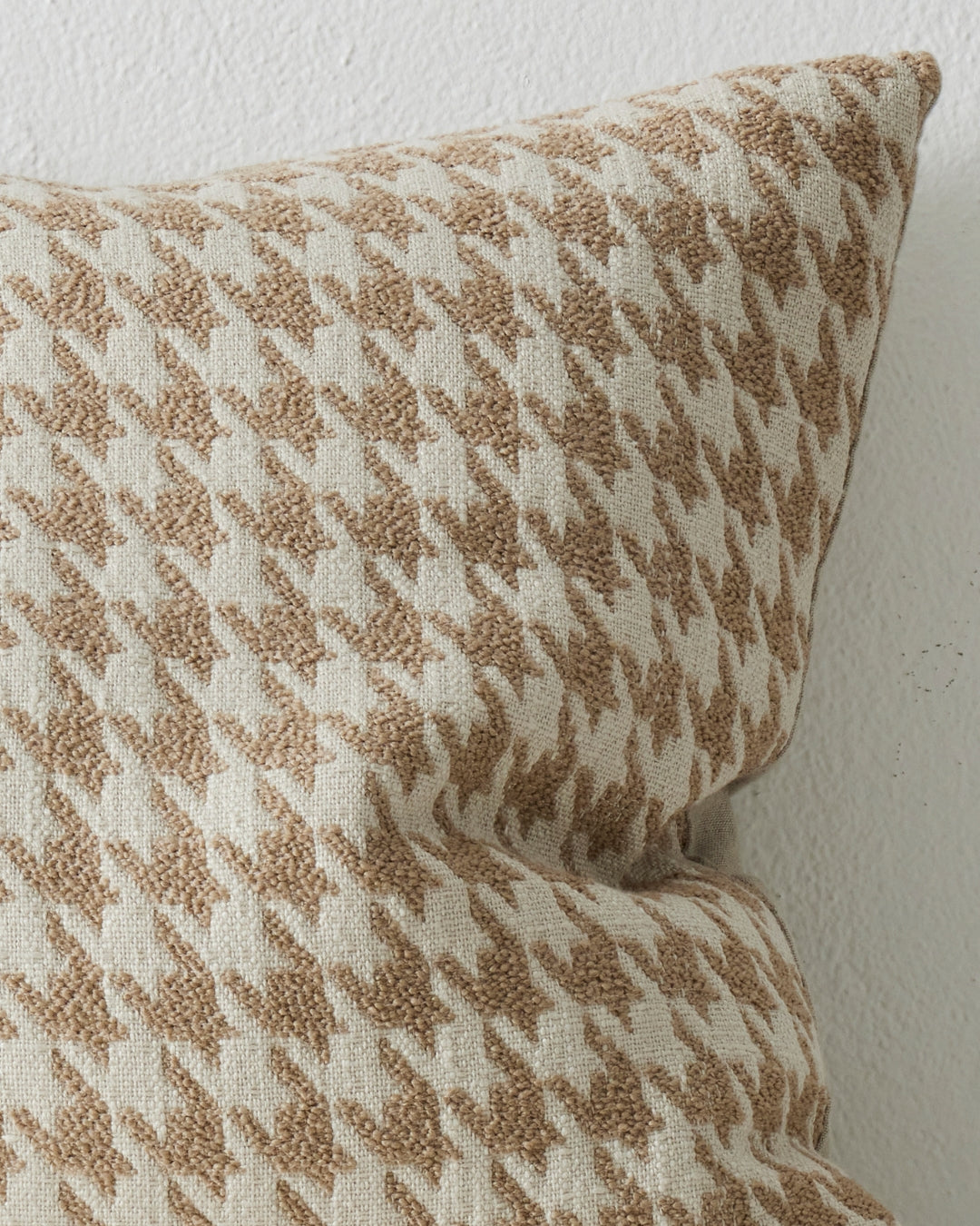 Giovanna Cushion