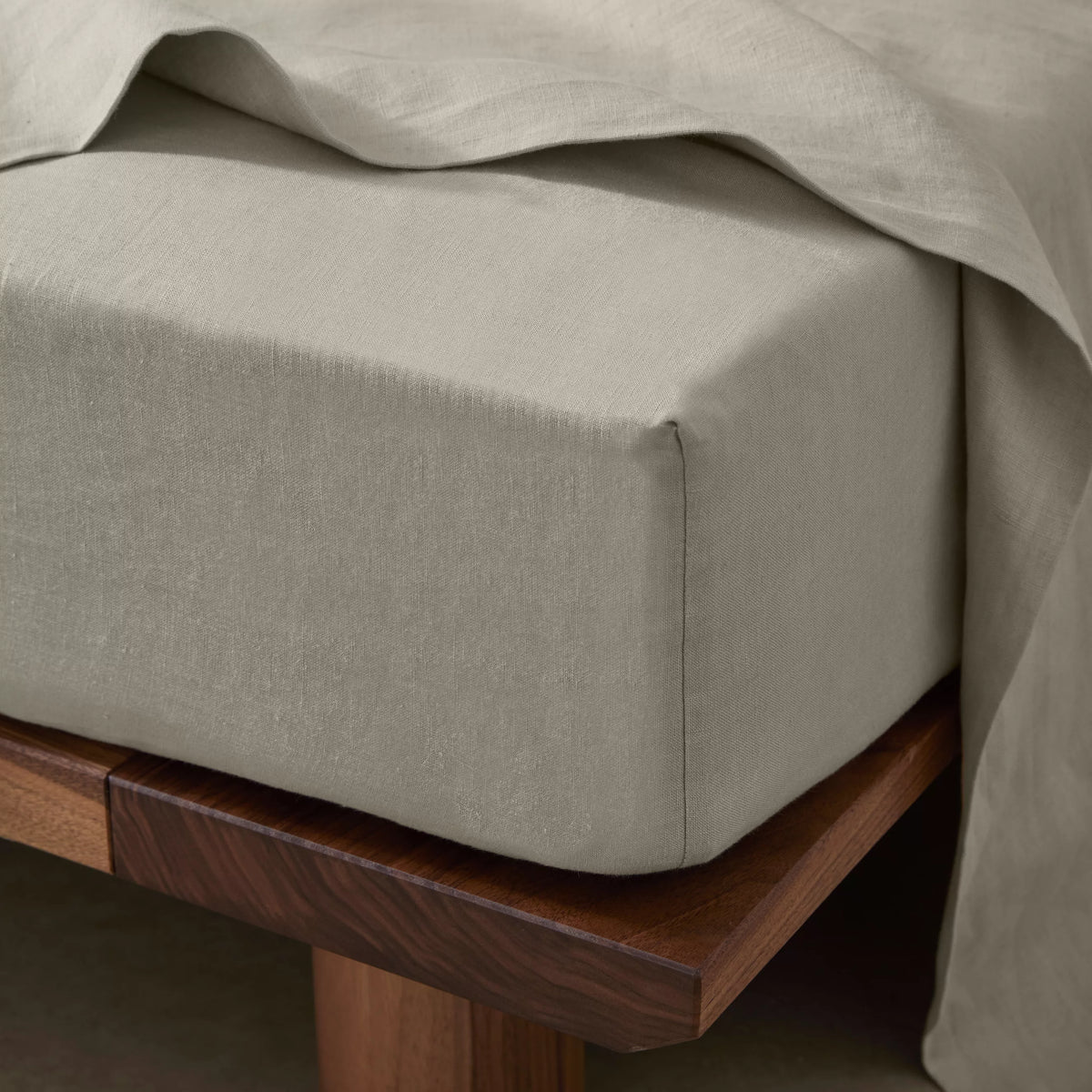Ravello Linen Fitted Sheet Bone