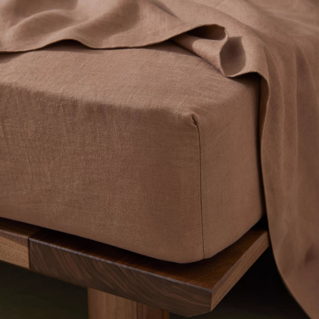 Ravello Linen Fitted Sheet Biscuit – view 2