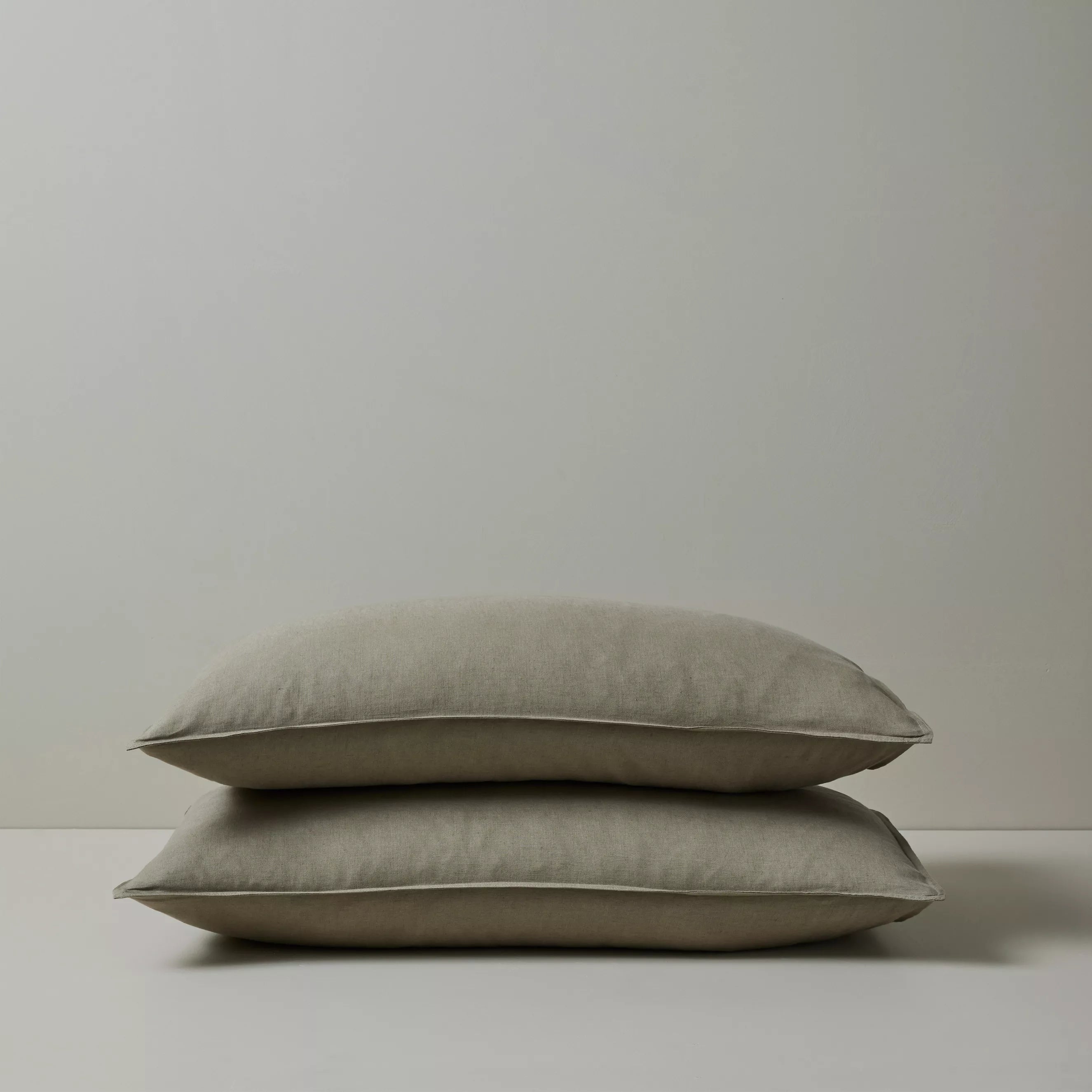 Ravello Linen Pillowcase Set Caper