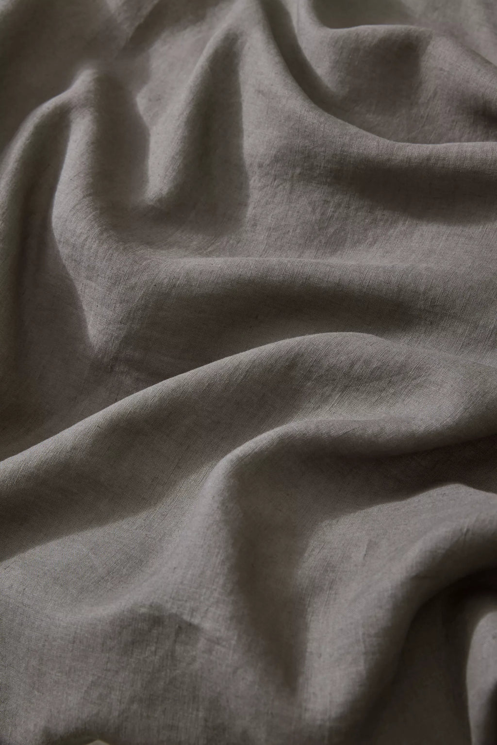 Ravello Linen Flat Sheet Charcoal – view 2