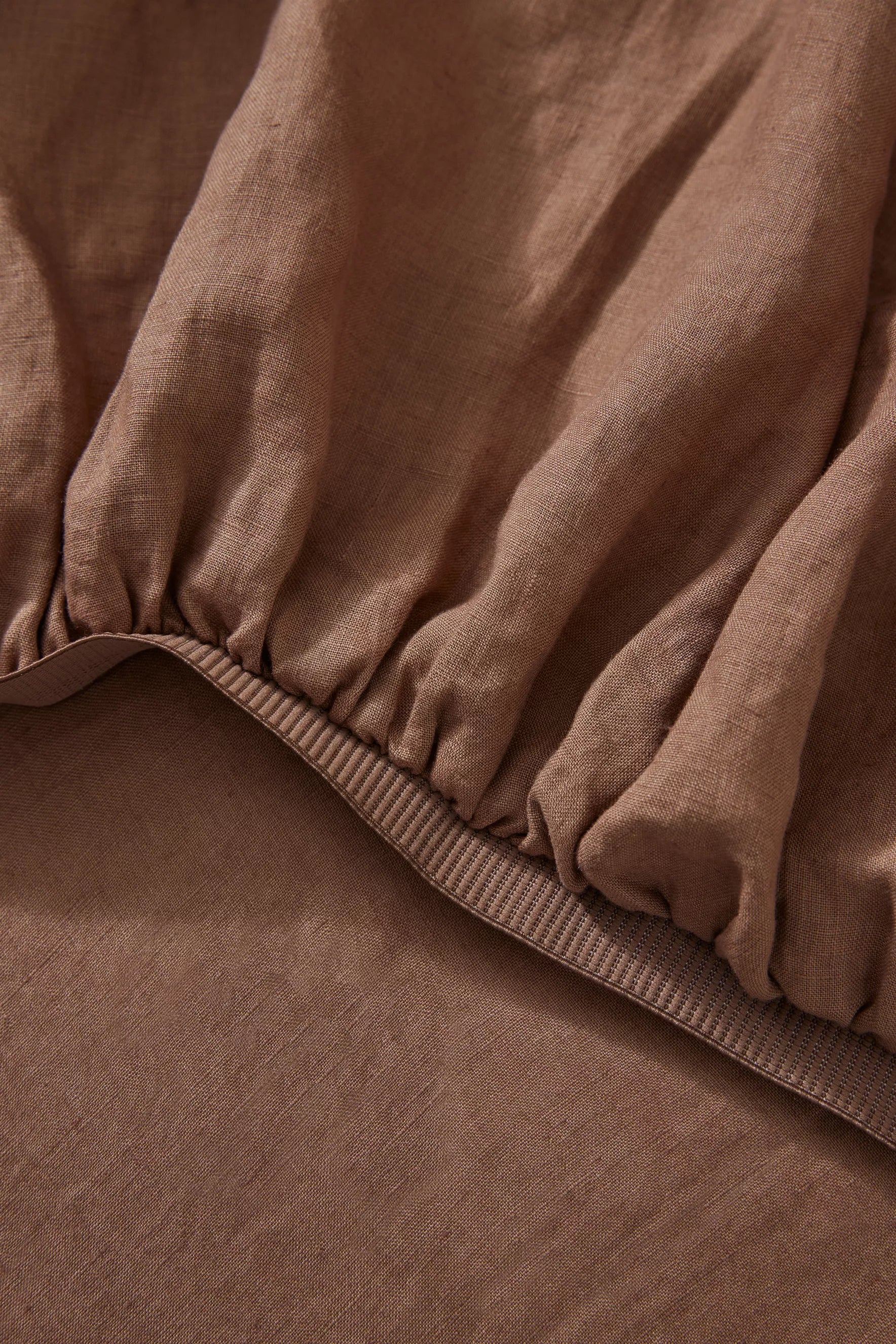 Ravello Linen Fitted Sheet Biscuit