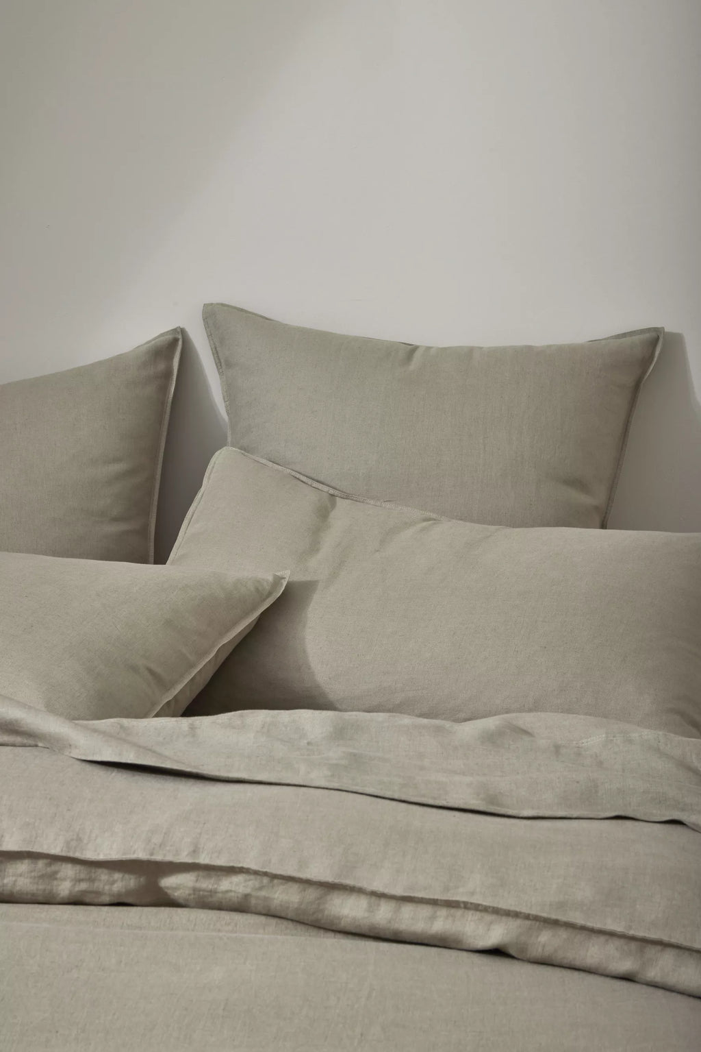 Ravello Linen Quilt Cover Caper – view 3