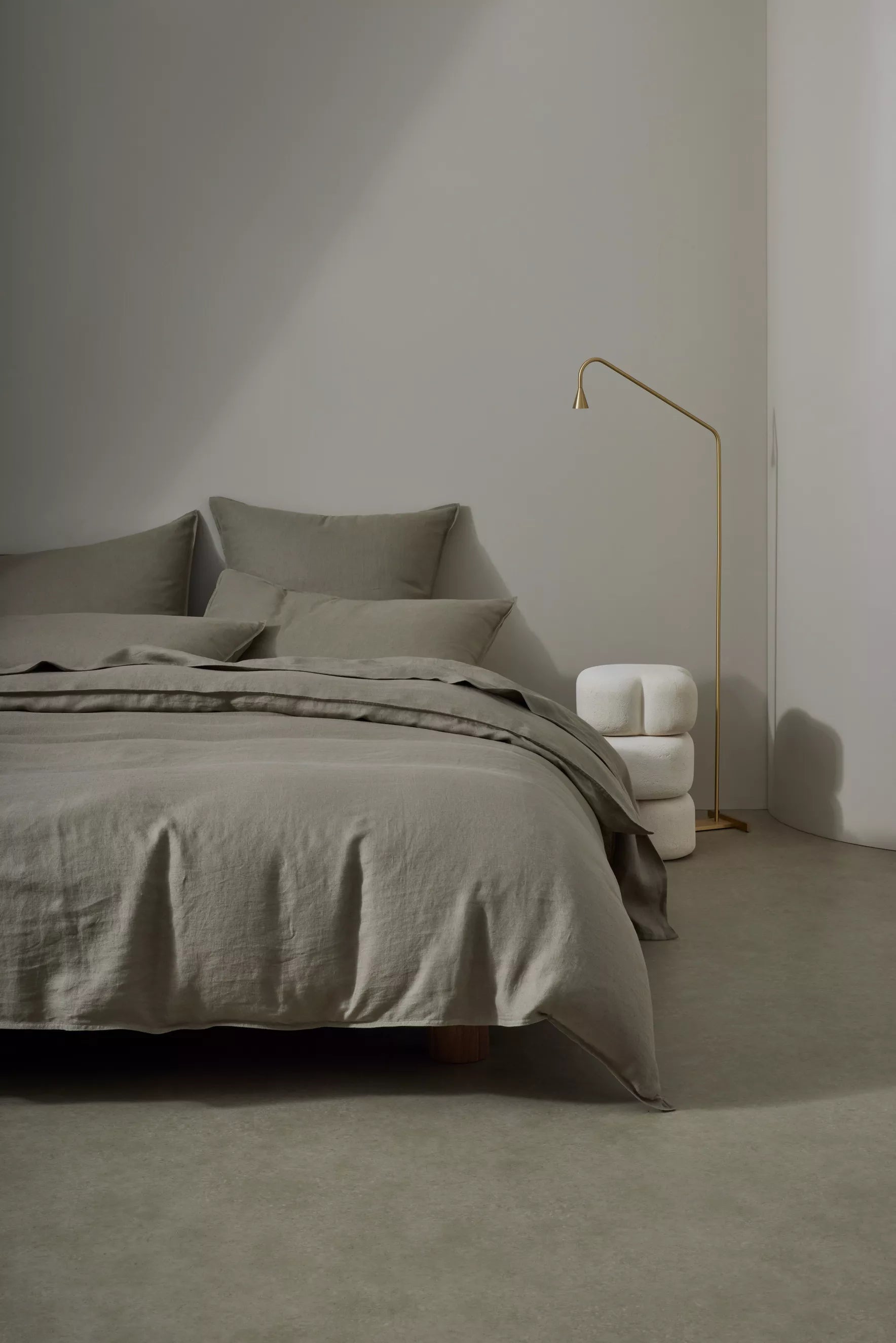 Ravello Linen Flat Sheet Caper