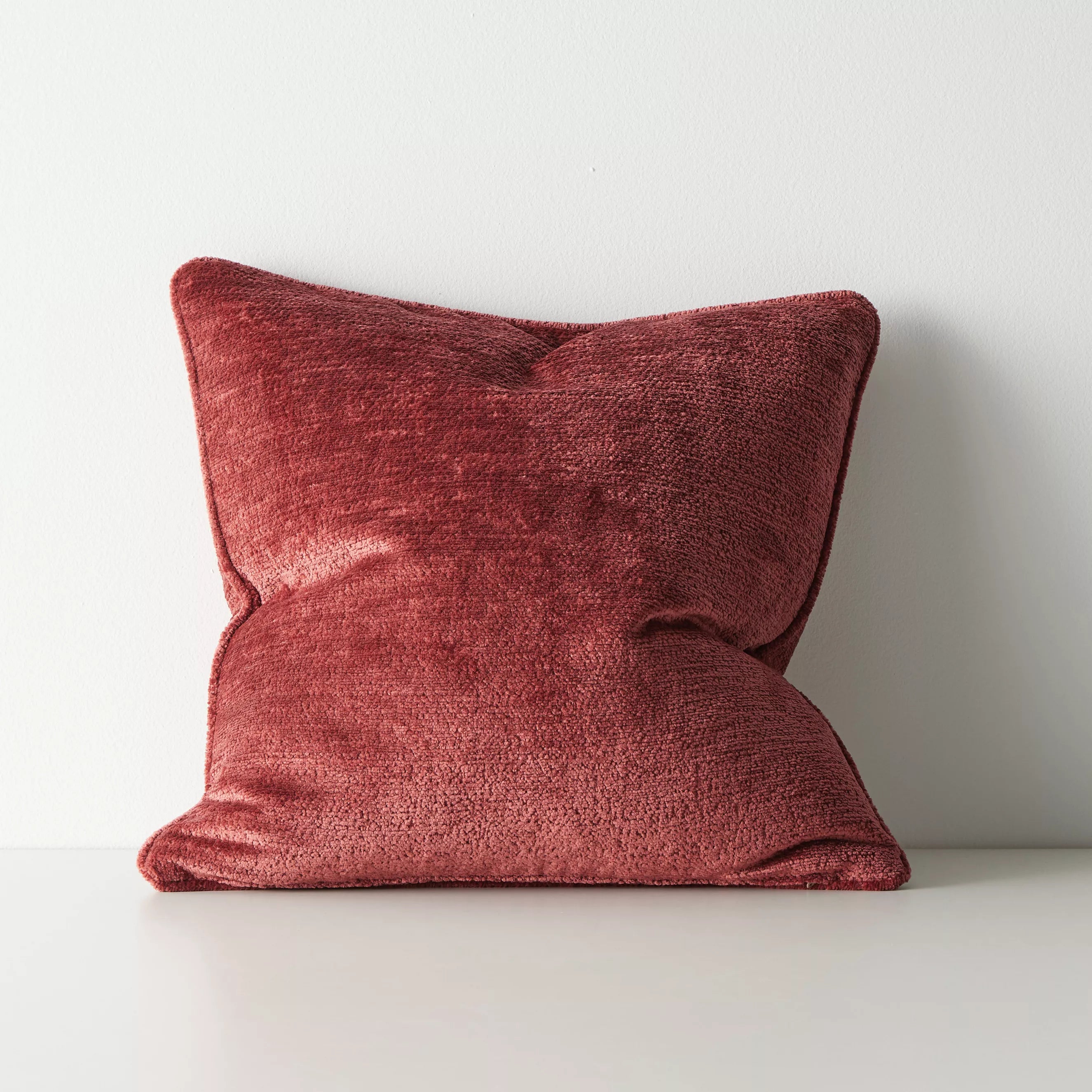 Tempo Ruby Cushion